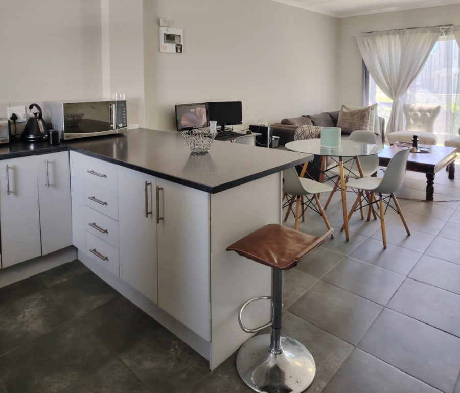 2 Bedroom Property for Sale in Haasendal Western Cape